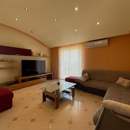 Apartment Edita Plano Trogir Eksteriør bilde