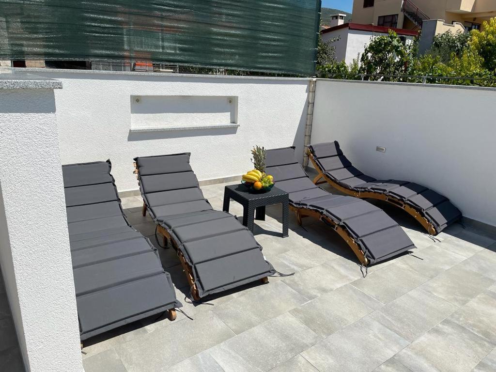 Apartment Edita Plano Trogir Eksteriør bilde