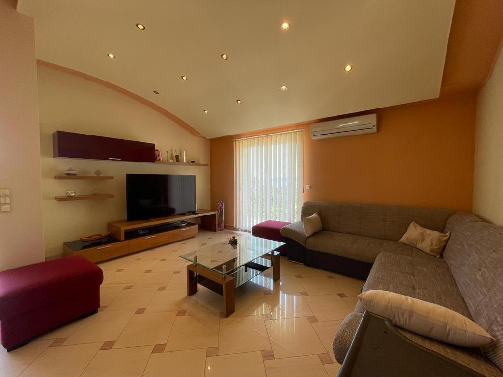 Apartment Edita Plano Trogir Eksteriør bilde