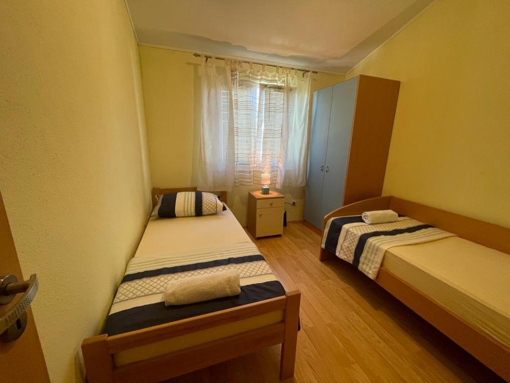 Apartment Edita Plano Trogir Eksteriør bilde